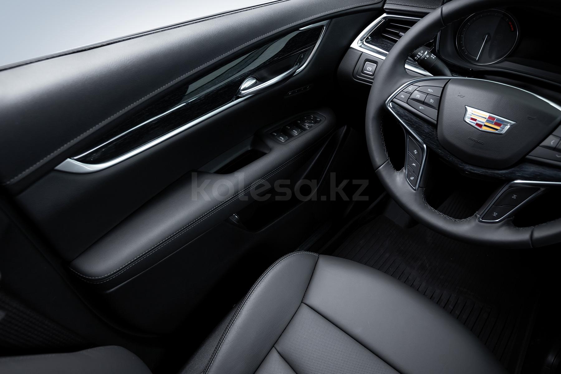 Cadillac XT5 SUV 2021 - н.в. года от 24 900 000 тенге