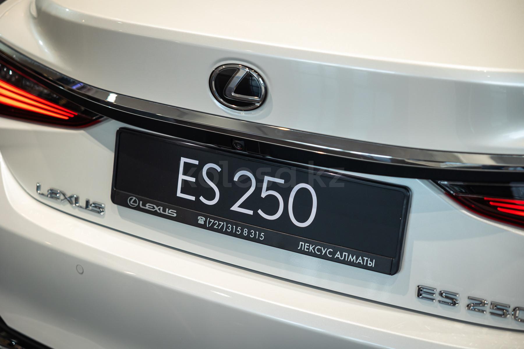 Lexus ES E 2021 - н.в. года от 36 990 000 тенге