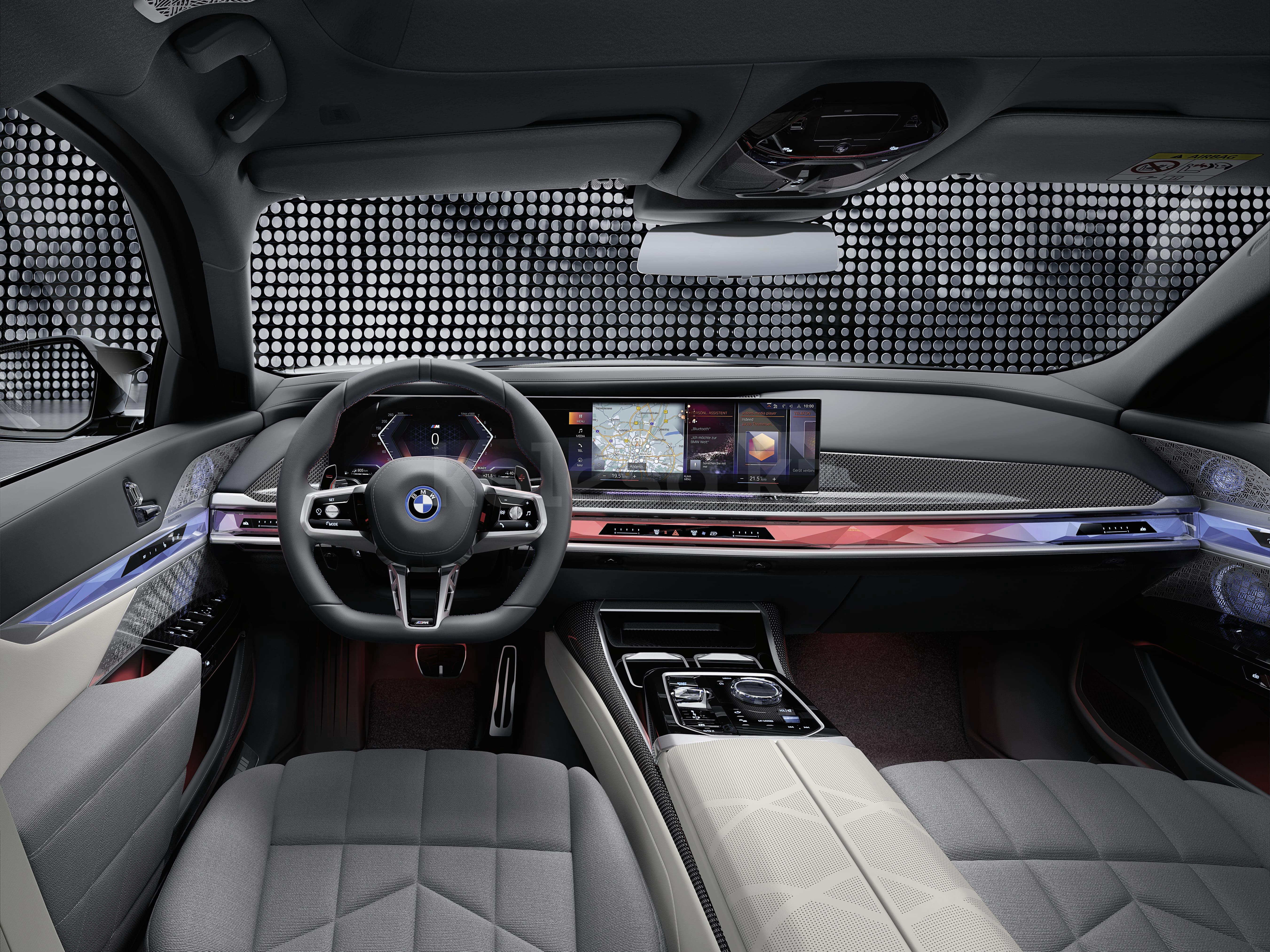 BMW 7 серия F 2022 - н.в. года от 105 303 060 тенге