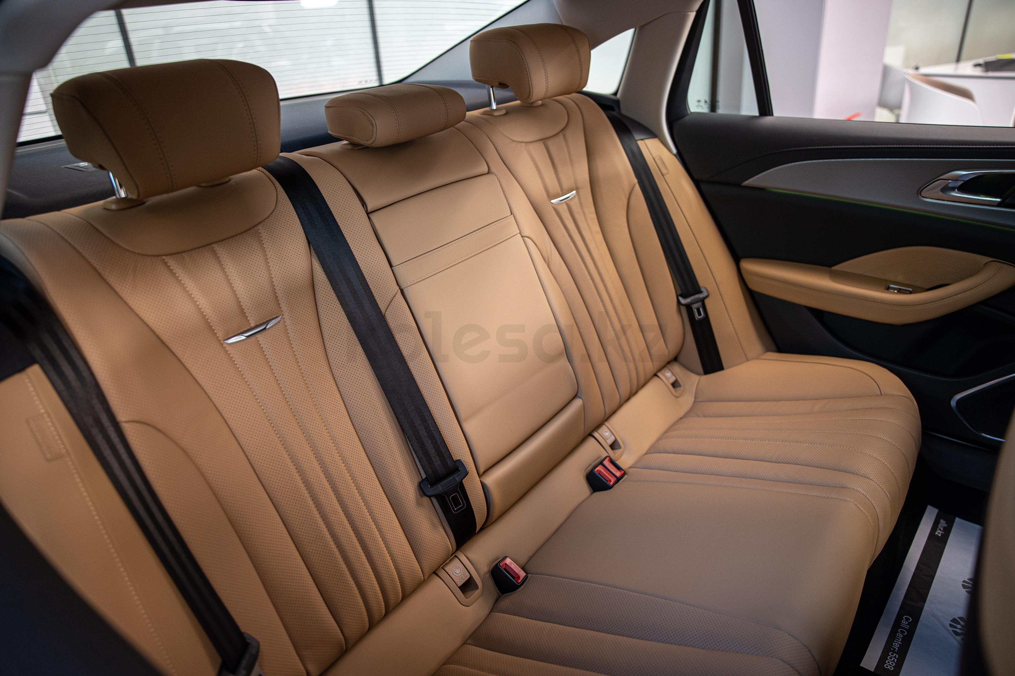 Hongqi H5 D 2022 - н.в. года от 16 990 000 тенге