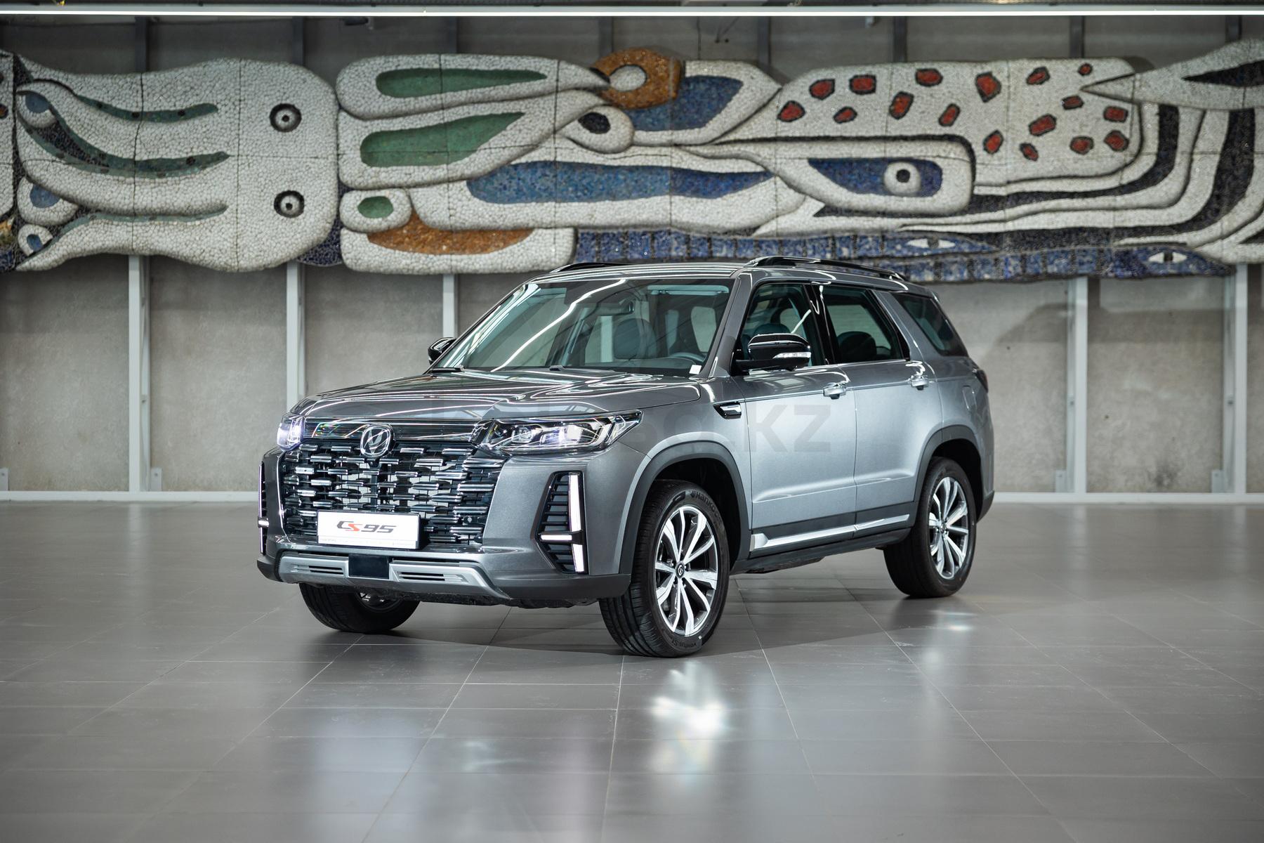 Changan CS95 SUV 2023 - н.в. года от 19 390 000 тенге