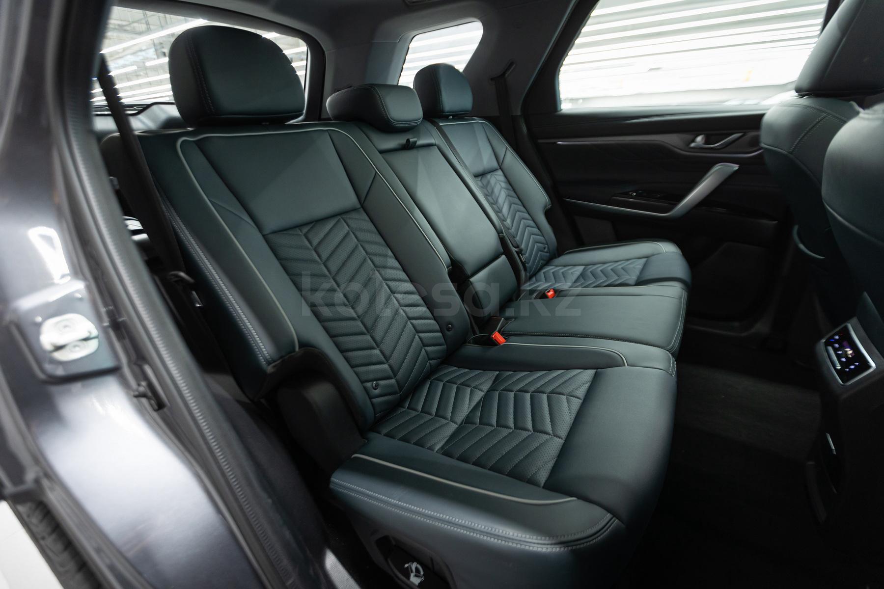 Changan CS95 SUV 2023 - н.в. года от 19 390 000 тенге