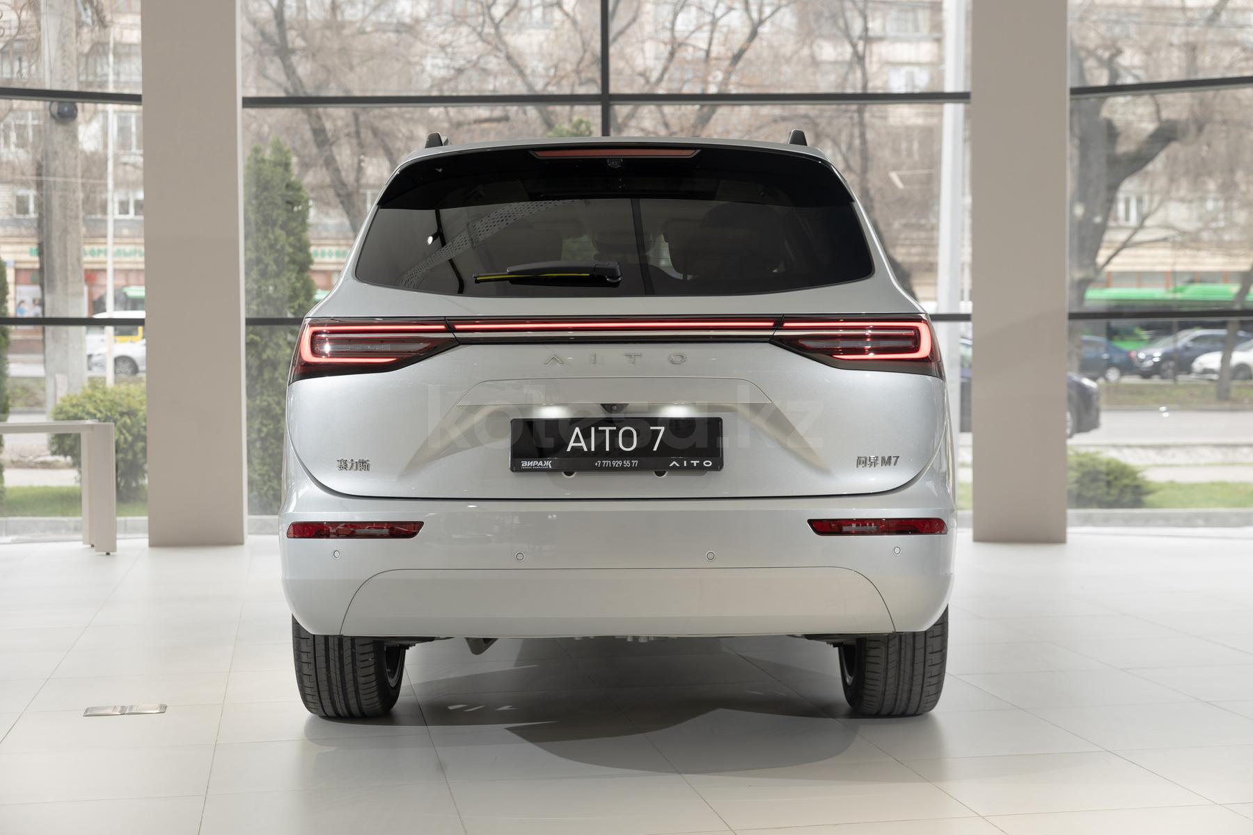 AITO M7 SUV 2022 - н.в. года от 15 850 000 тенге
