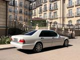 Mercedes-Benz S 320 1996 года за 4 900 000 тг. в Караганда – фото 3