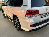 Toyota Land Cruiser 2018 года за 43 000 000 тг. в Актау