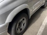 Suzuki Grand Vitara 2001 года за 3 500 000 тг. в Алматы – фото 3