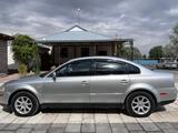 Volkswagen Passat 2003 годаүшін2 300 000 тг. в Шиели