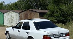 Mercedes-Benz E 200 1994 годаүшін1 750 000 тг. в Кокшетау – фото 3