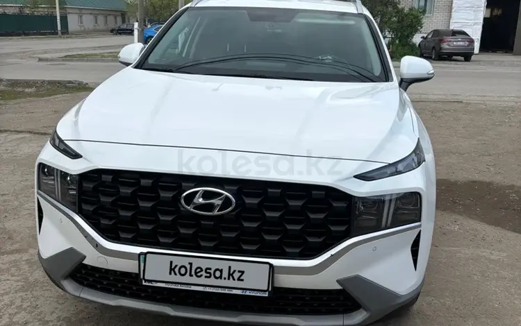 Hyundai Santa Fe 2023 года за 15 000 000 тг. в Актобе