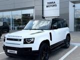 Land Rover Defender 2022 года за 55 000 000 тг. в Астана