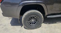 Toyota 4Runner 2021 года за 28 500 000 тг. в Актау – фото 4