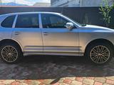 Porsche Cayenne 2007 года за 8 600 000 тг. в Алматы – фото 3