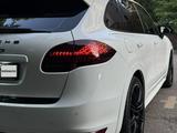 Porsche Cayenne 2013 года за 14 500 000 тг. в Алматы – фото 4