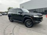 Toyota Land Cruiser 2023 года за 62 000 000 тг. в Алматы – фото 4
