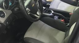 Chevrolet Cruze 2014 года за 2 800 000 тг. в Астана – фото 5